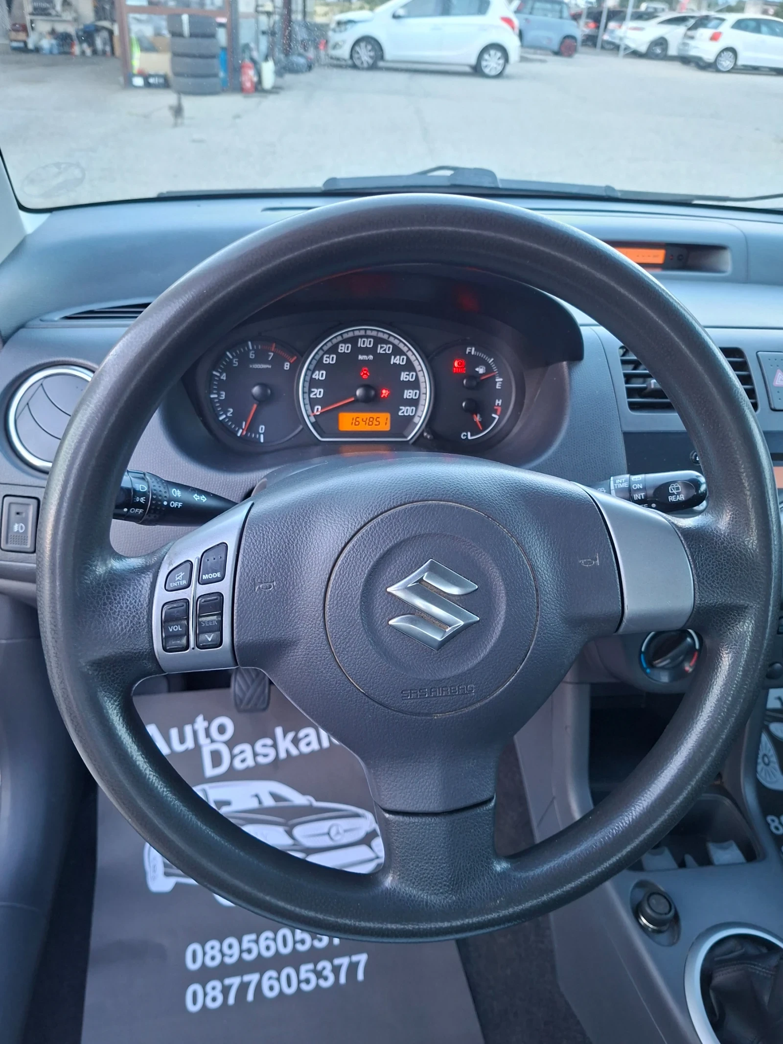 Suzuki Swift 1, 3 I 4x4, снимка 11 - Автомобили и джипове - 55334939