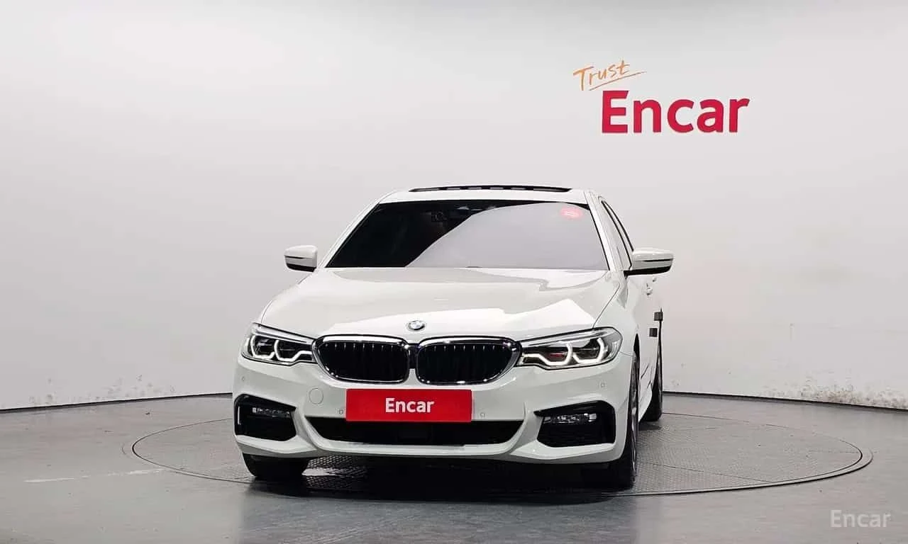 BMW 530 * 530i xDrive M Sport Package * CARFAX * ���� �� � | Mobile.bg � ����������� 3