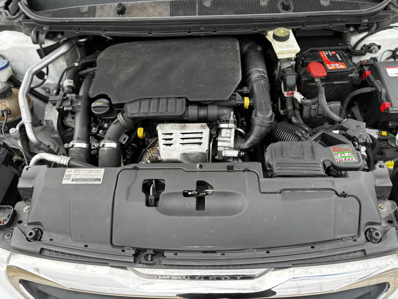 Peugeot 308 1.2, снимка 7 - Автомобили и джипове - 55627318