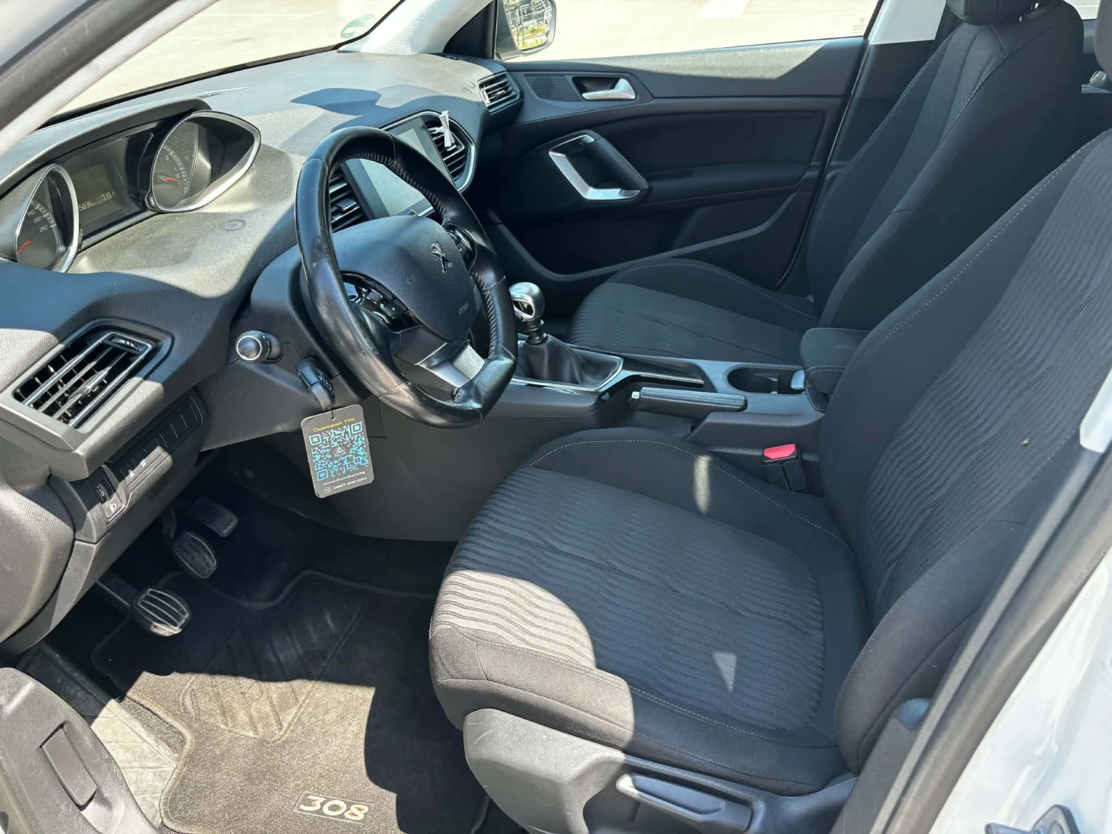 Peugeot 308 1.2, снимка 8 - Автомобили и джипове - 55627318