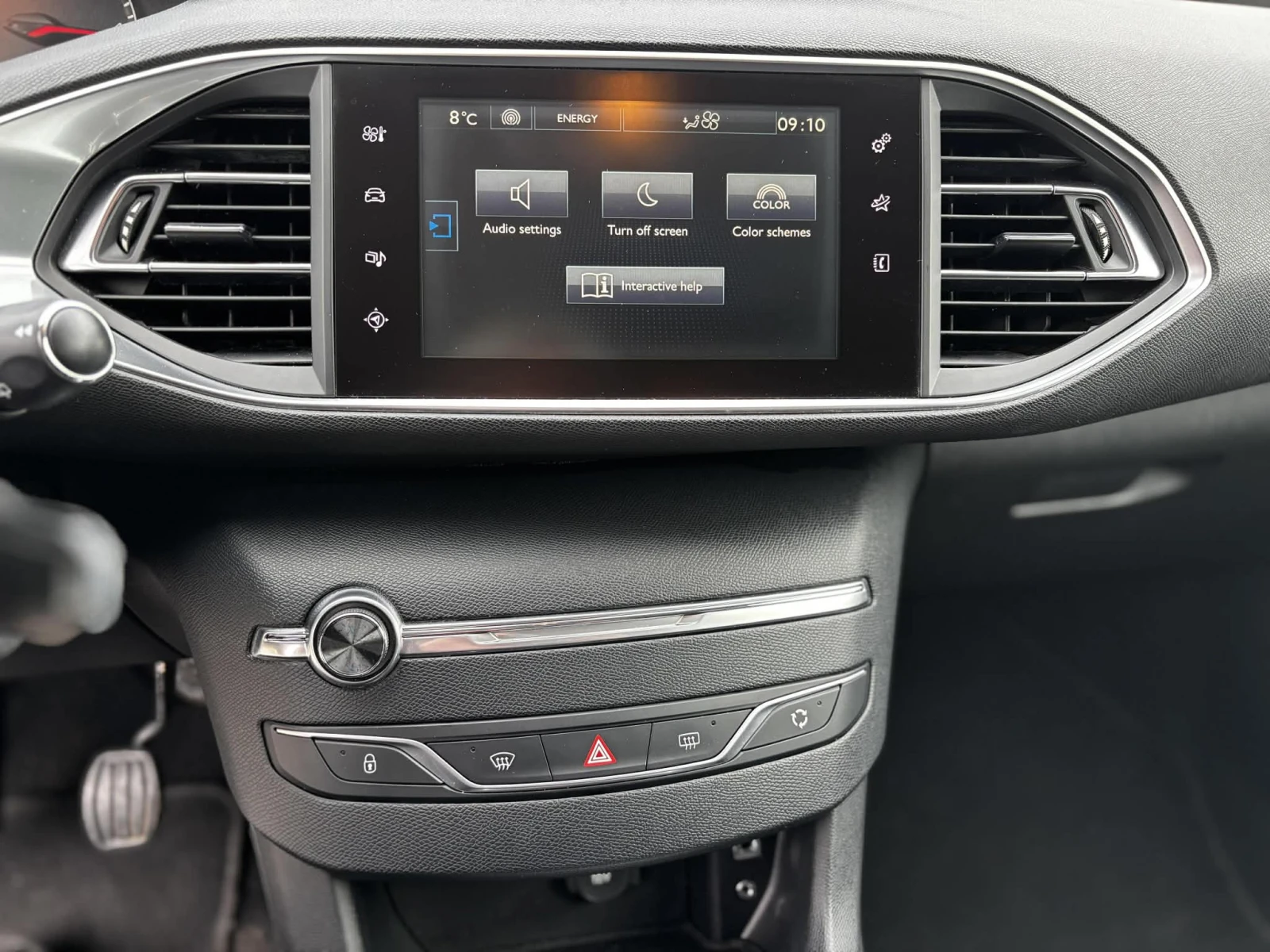 Peugeot 308 1.2, снимка 10 - Автомобили и джипове - 55627318