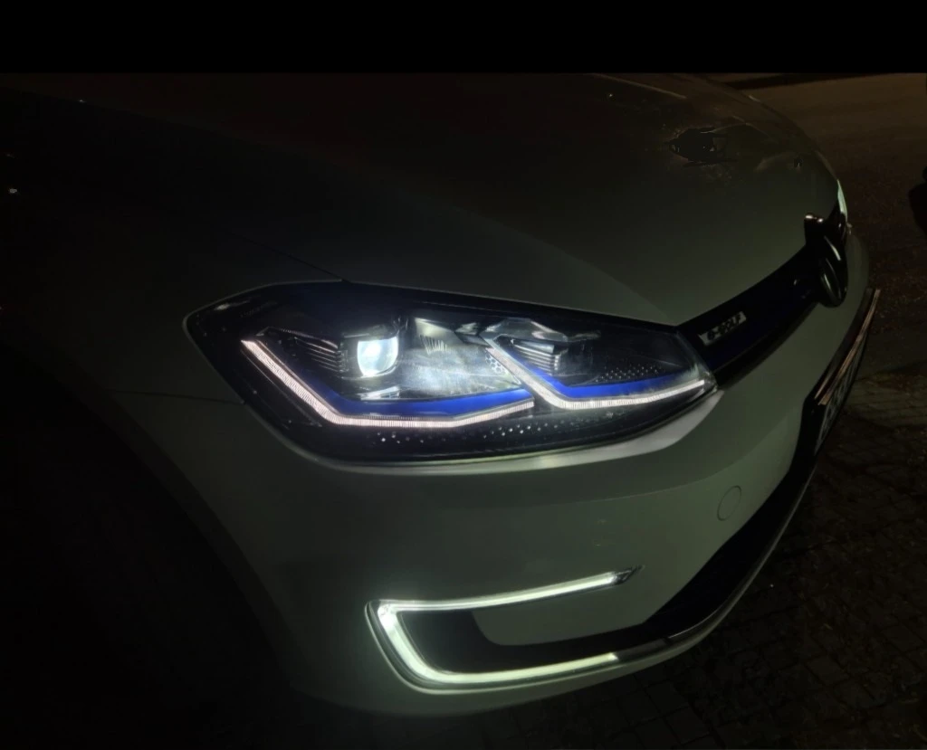 VW Golf e-Golf 36 kW Luxury, снимка 15 - Автомобили и джипове - 55659546
