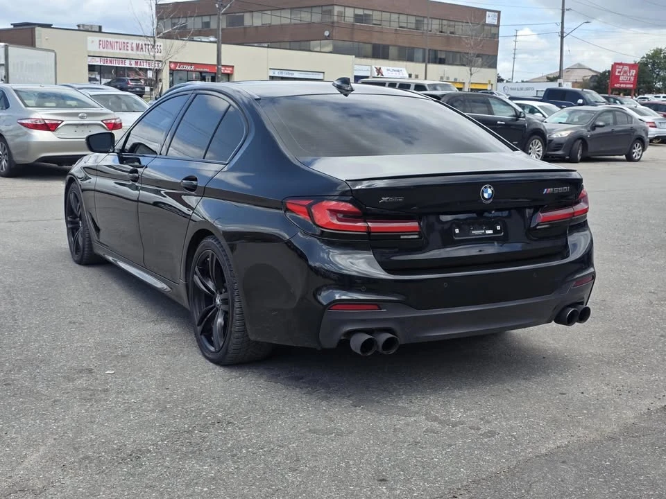 BMW 550 M550i xDrive* 360  камера* Head-Up* АВТОКРЕДИТ* , снимка 3 - Автомобили и джипове - 55724206