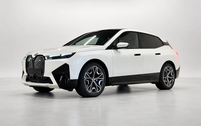 BMW iX M50 xDrive50