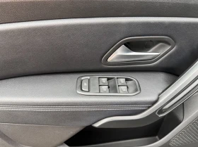 Dacia Duster В гаранция до май 2028 година, снимка 11