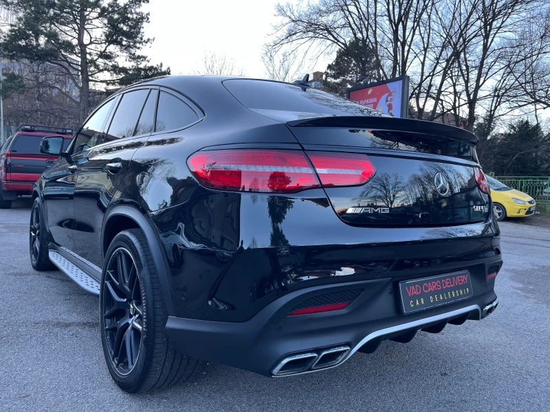 Mercedes-Benz GLE 63 S AMG Harman Kardon/22 /Carbon/Coupe, снимка 5 - Автомобили и джипове - 48386816