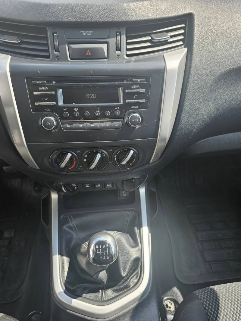 Nissan Navara 2.3 dCi, снимка 8 - Автомобили и джипове - 51441984