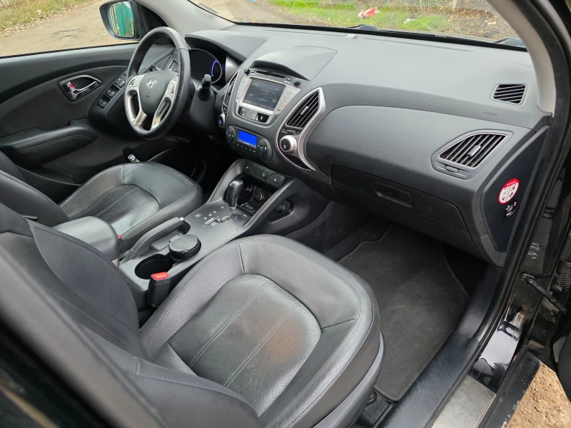 Hyundai IX35 2.0 Crdi 185 к.с., 4Х4 , Атомат, снимка 15 - Автомобили и джипове - 52716843
