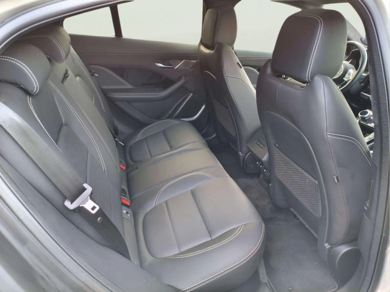 Jaguar I-Pace 90 kWh, снимка 10 - Автомобили и джипове - 52842917