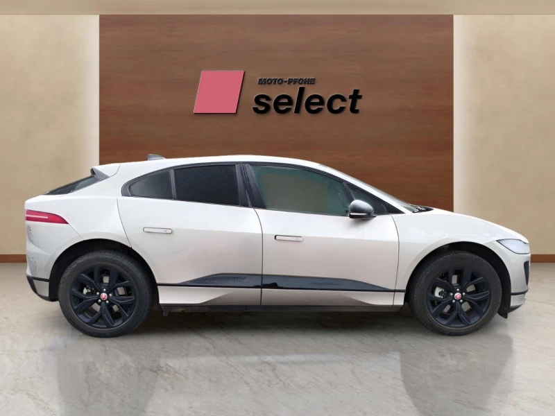 Jaguar I-Pace 90 kWh, снимка 4 - Автомобили и джипове - 52842917