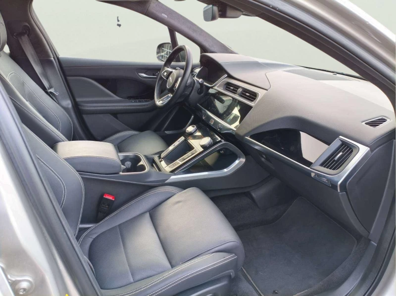 Jaguar I-Pace 90 kWh, снимка 9 - Автомобили и джипове - 52842917