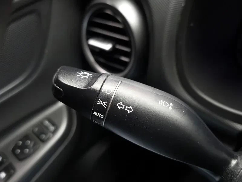 Hyundai Kona 1.6Т, снимка 16 - Автомобили и джипове - 54253042