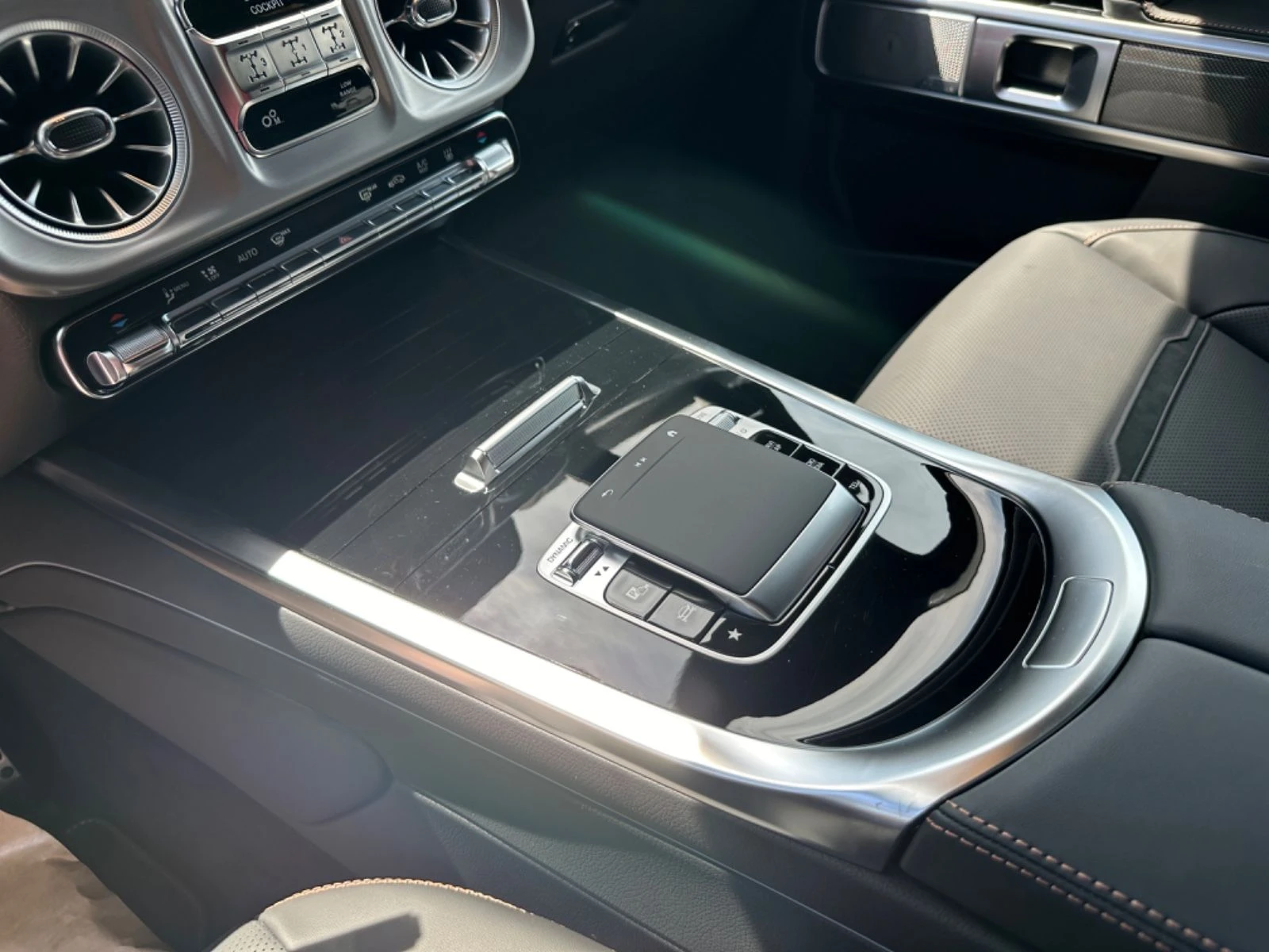 Mercedes-Benz G 63 AMG FACELIFT MANUFAKTUR PERFOR NIGHT PAKET | Mobile.bg   14