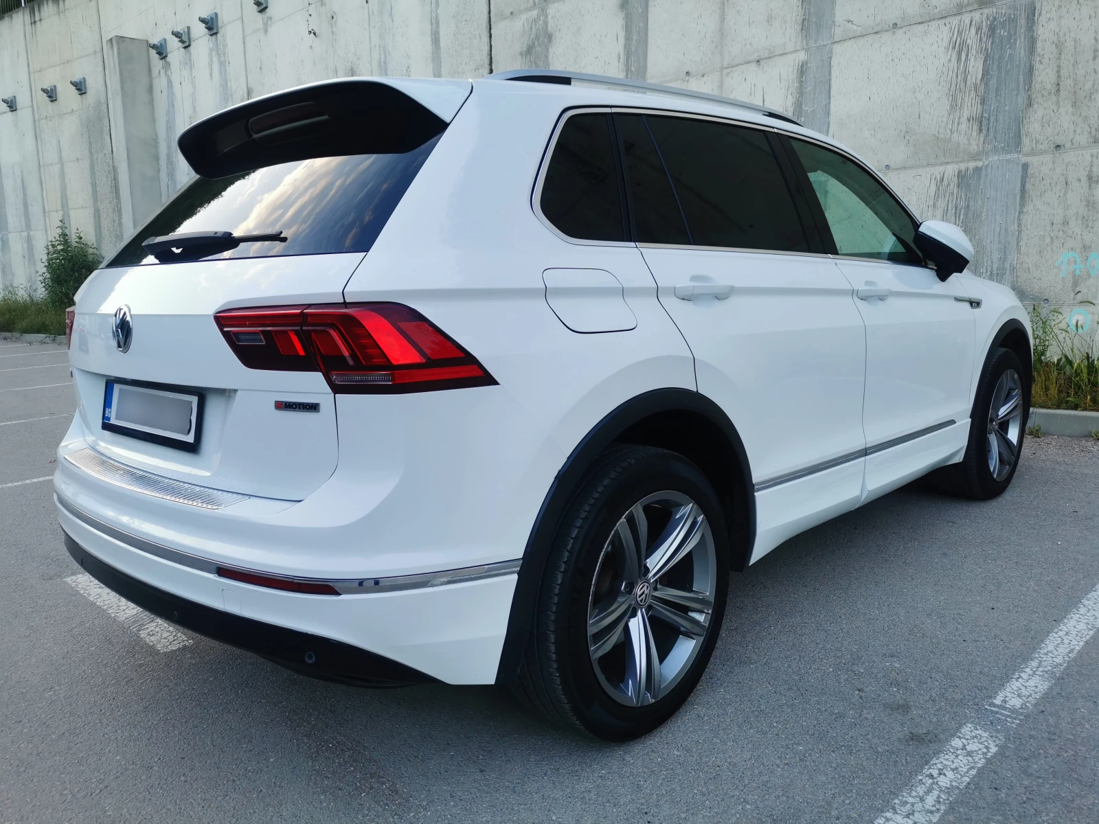 VW Tiguan R-Line 2.0TDI 150кc /Digital/DSG/4Motion - изображение 7