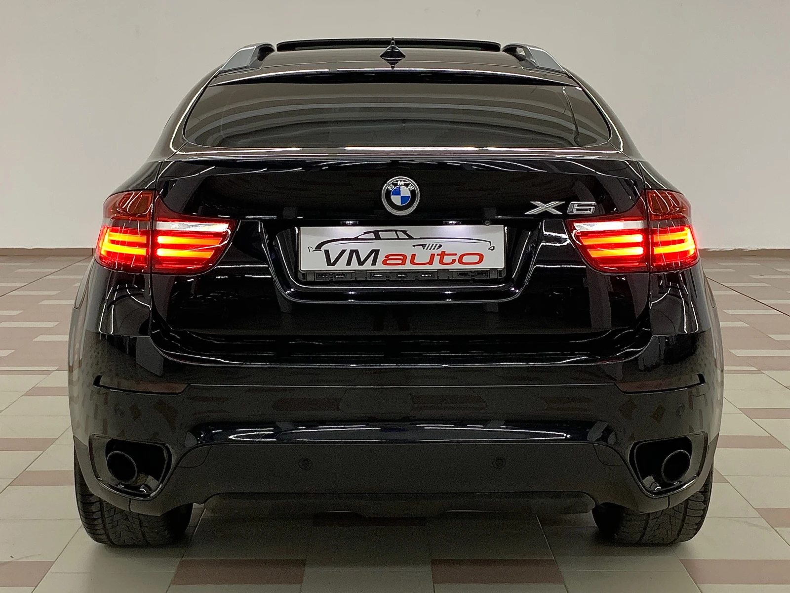 BMW X6 4.0d #SoftClose#TV#HUD#CAMERA#KeyLess#PODGREV# - изображение 6