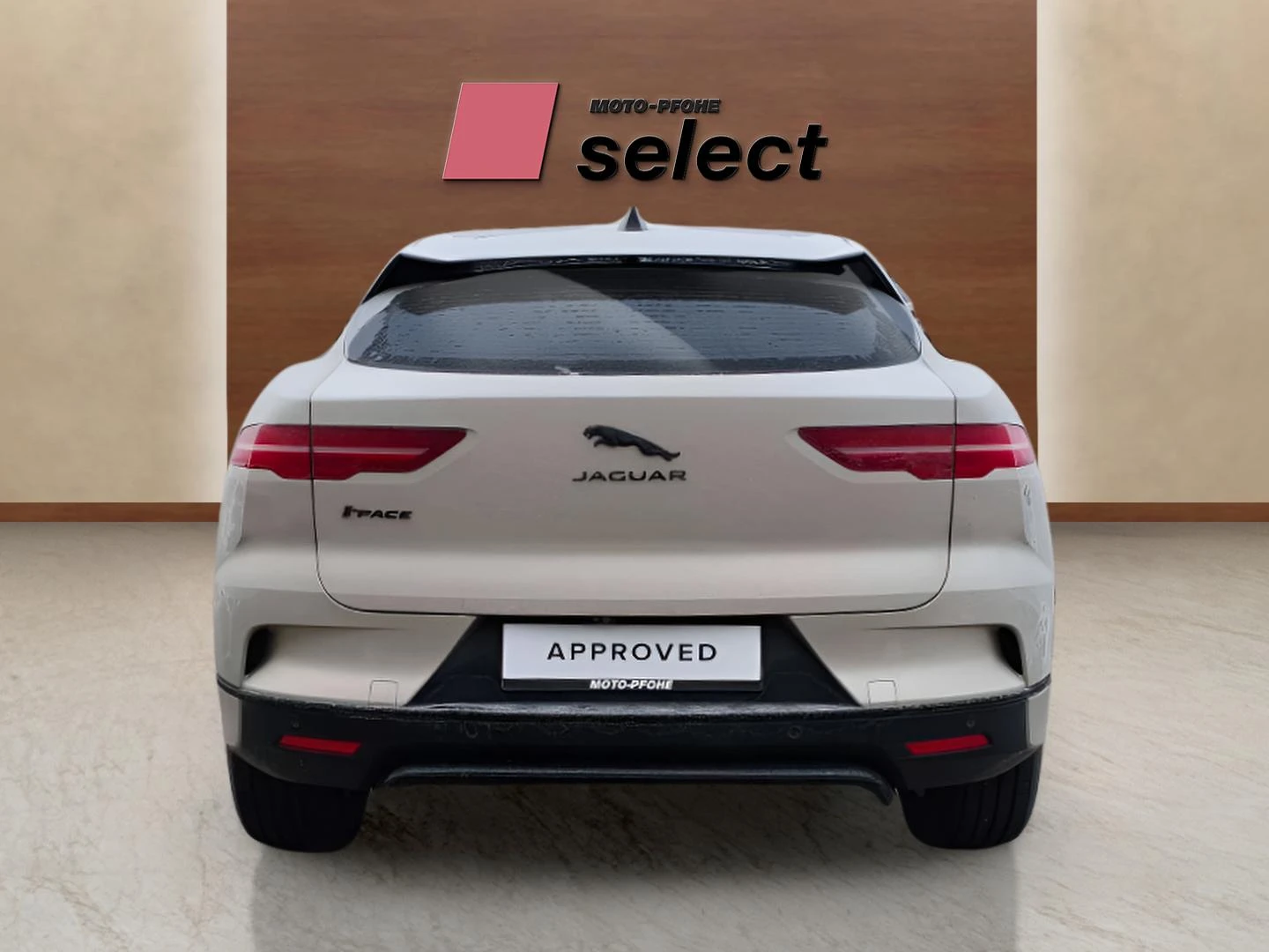 Jaguar I-Pace 90 kWh - изображение 6