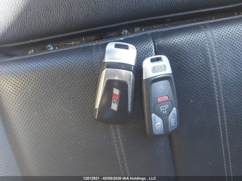 Audi SQ5 TECHNIK* DISTRONIC* ПОДГРЕВ* КАМЕРИ, снимка 14 - Автомобили и джипове - 53849079