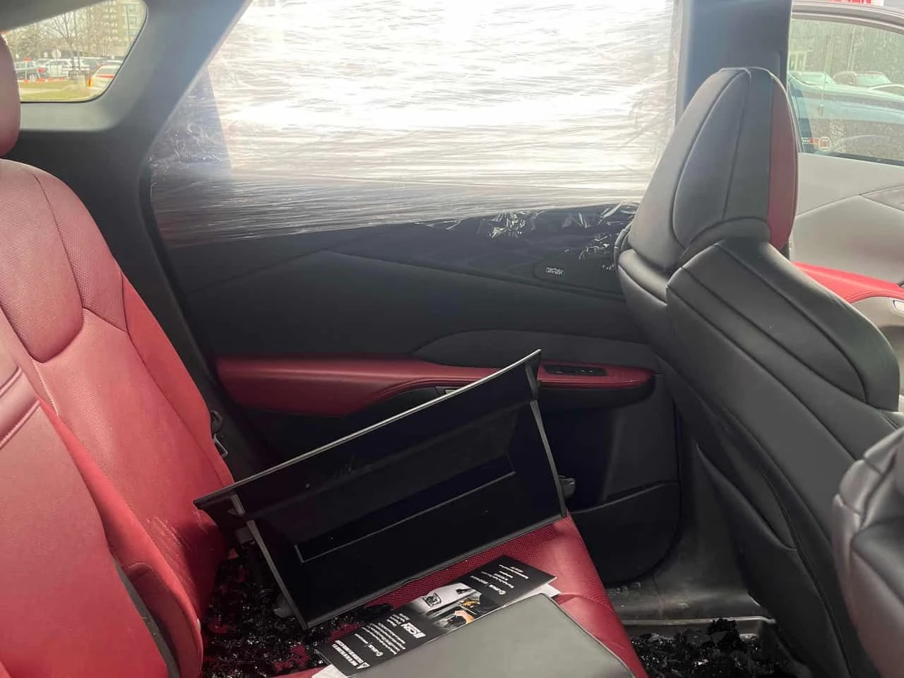 Lexus RX 350 * 360 * ПОДГРЕВИ * ОБДУХВАНЕ * CARPLAY * ПАМЕТ, снимка 12 - Автомобили и джипове - 53966439