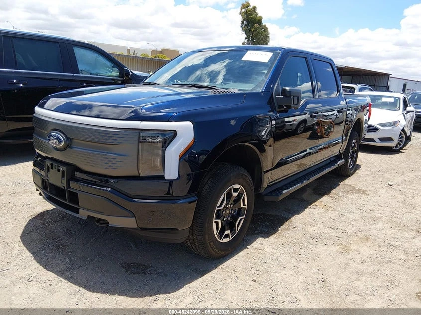 Ford F150 F-150 Lightning Xlt, снимка 2 - Автомобили и джипове - 54891603