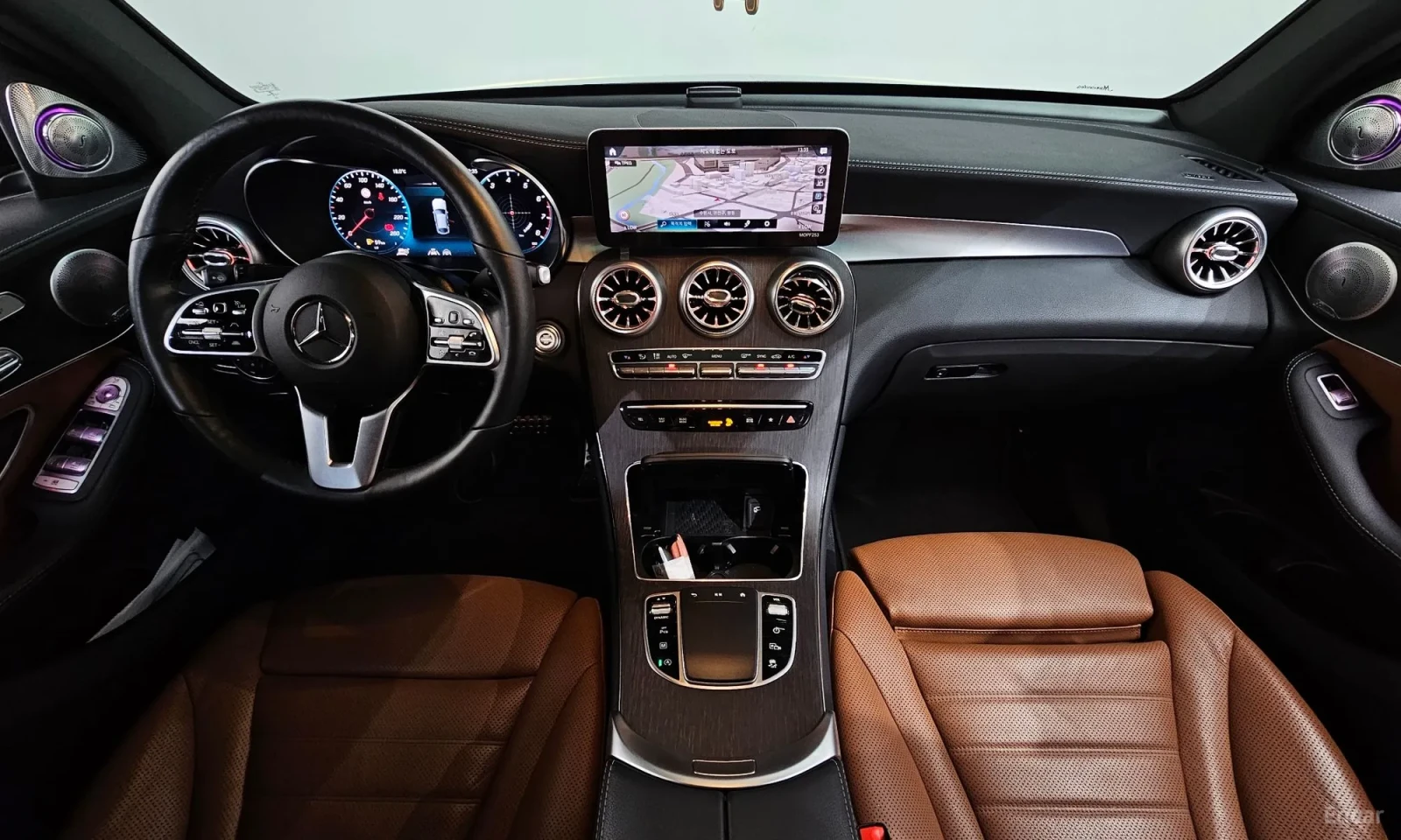 Mercedes-Benz GLC 300 FULL* OBDUX* SHIBIDAX* 56000km!!!, снимка 7 - Автомобили и джипове - 54942847