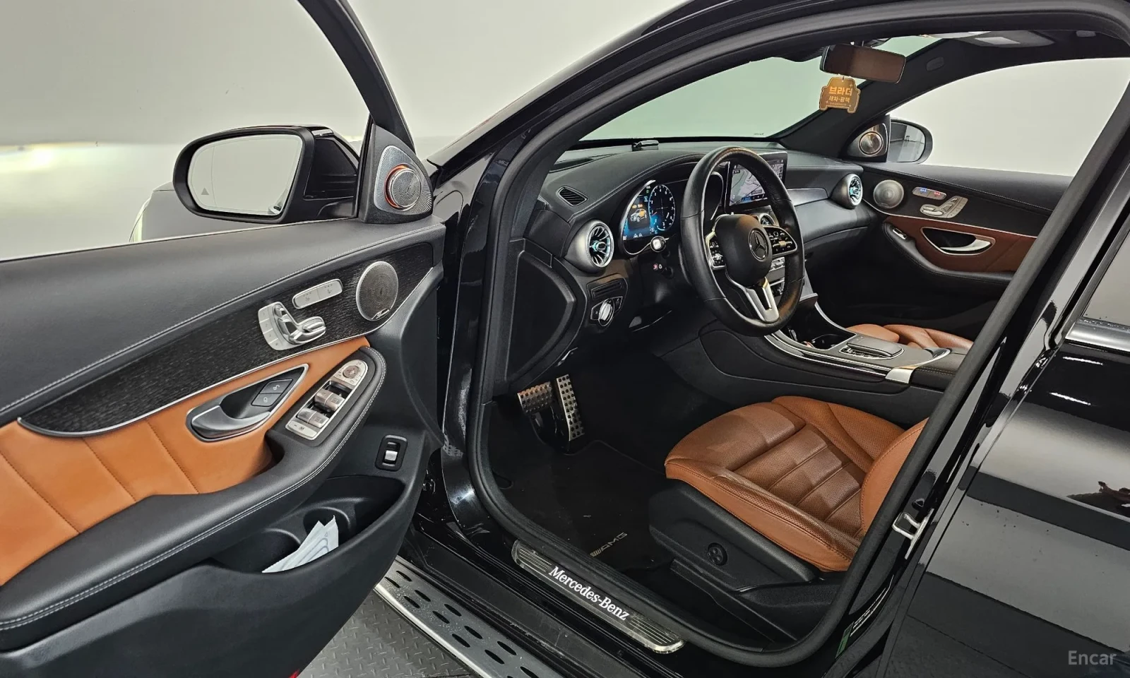 Mercedes-Benz GLC 300 FULL* OBDUX* SHIBIDAX* 56000km!!!, снимка 10 - Автомобили и джипове - 54942847