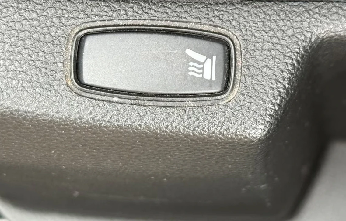 Dacia Duster В гаранция до май 2028 година, снимка 8 - Автомобили и джипове - 55461147