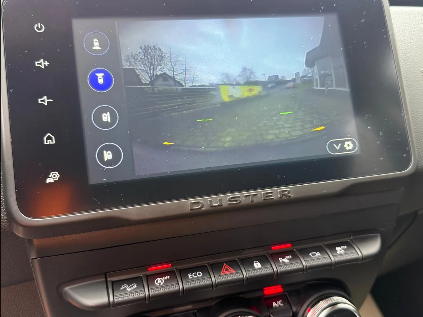 Dacia Duster В гаранция до май 2028 година, снимка 9 - Автомобили и джипове - 55461147