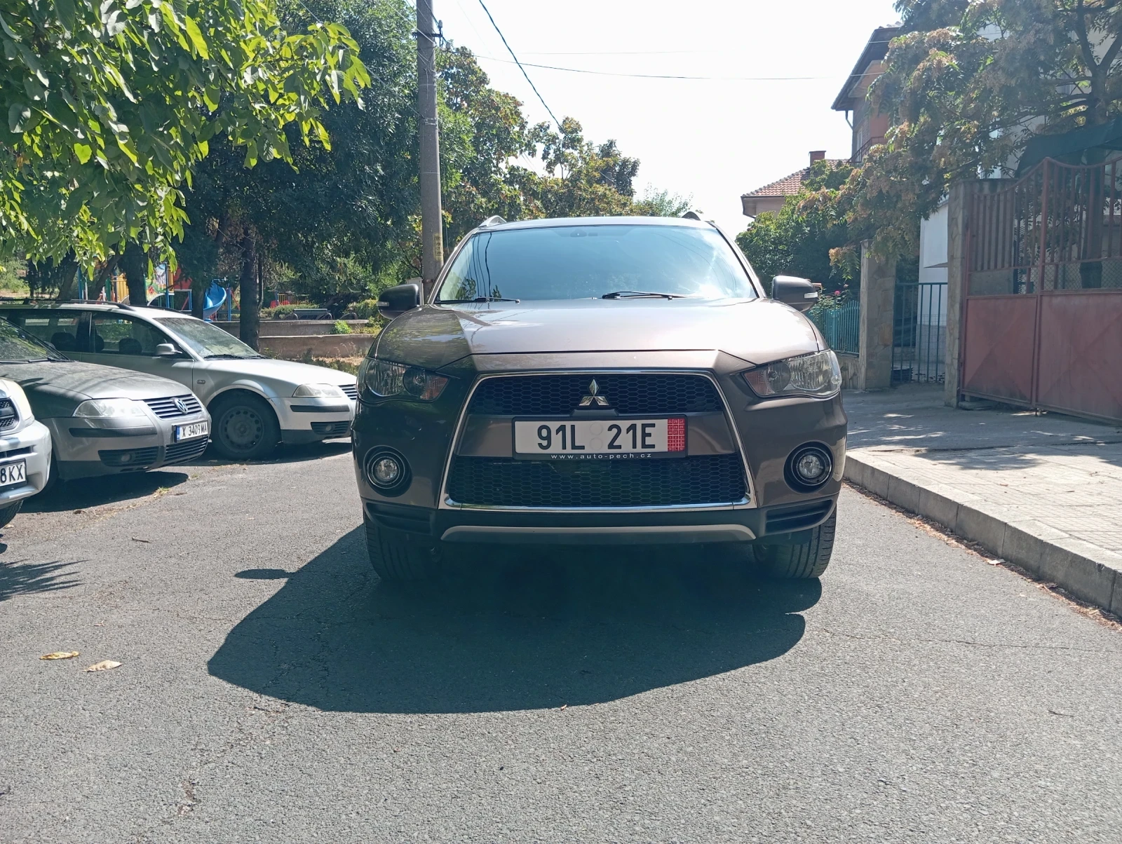Mitsubishi Outlander, снимка 3 - Автомобили и джипове - 55940890