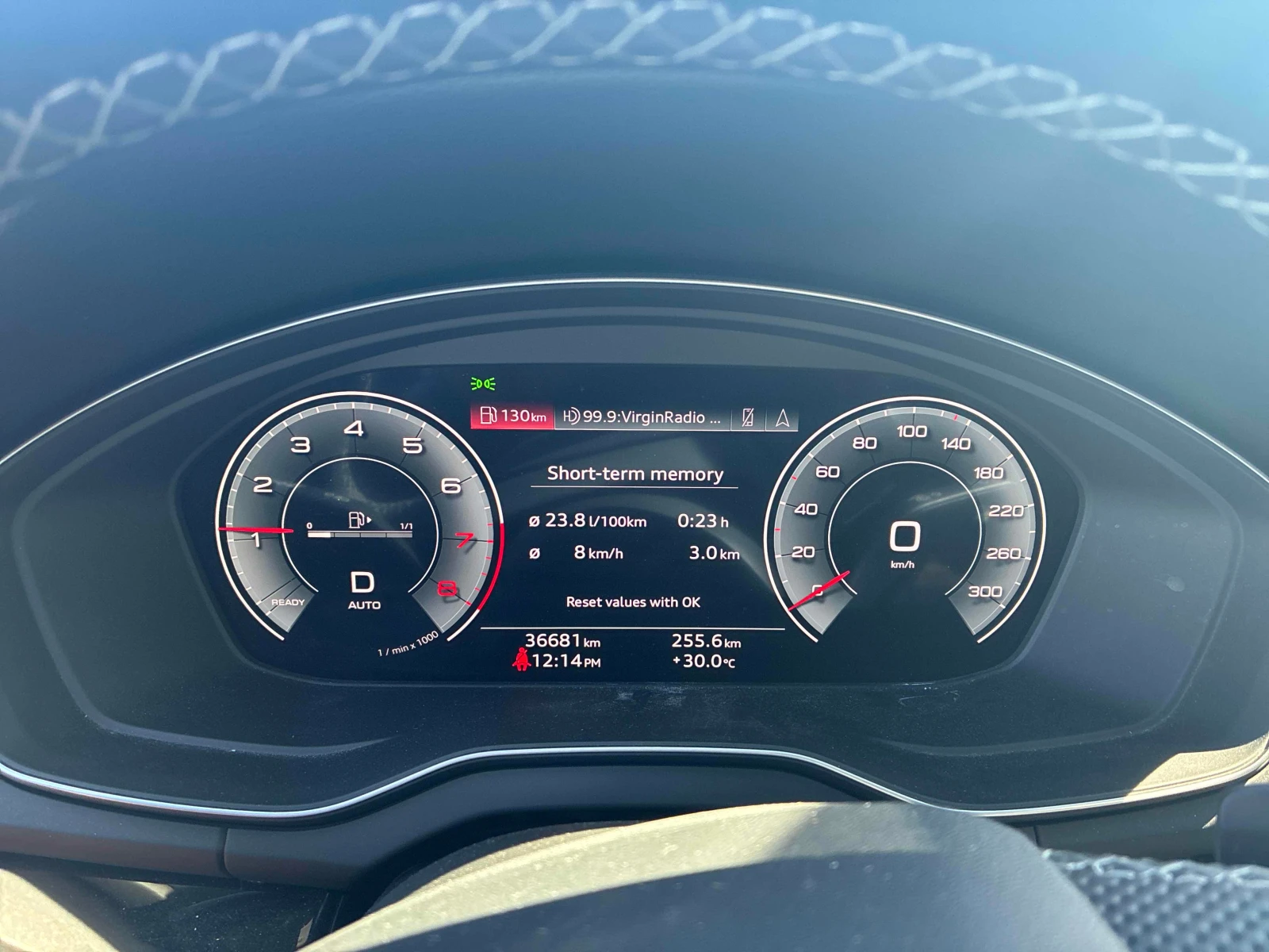 Audi Q5  PROGRESSIV / ДИСТРОНИК / АВТОКРЕДИТ / 2 КЛЮЧА , снимка 8 - Автомобили и джипове - 56071512