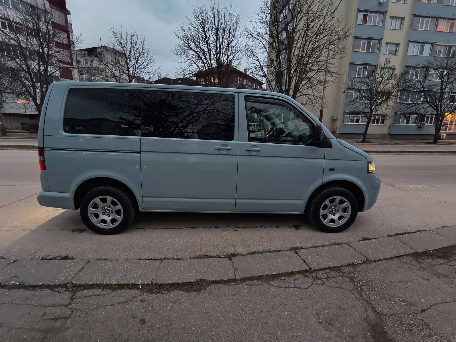 VW T5 1.9tdi 105hp - изображение 4