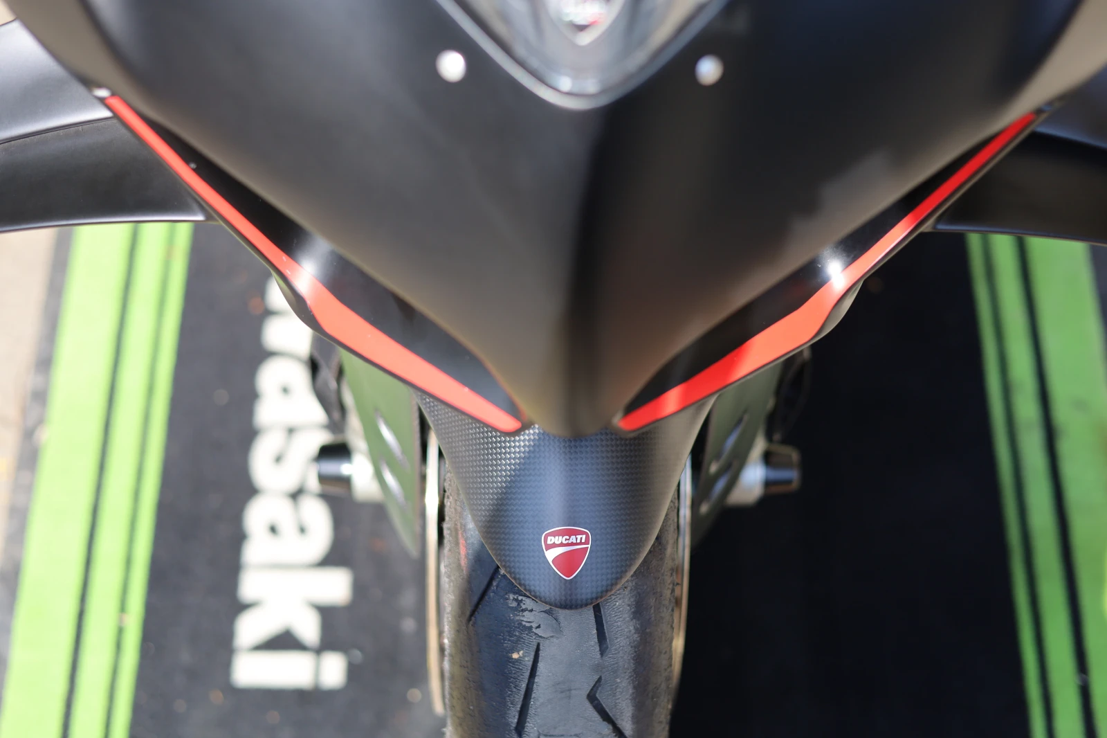 Ducati Panigale V4S 2020 Akrapovic - изображение 8