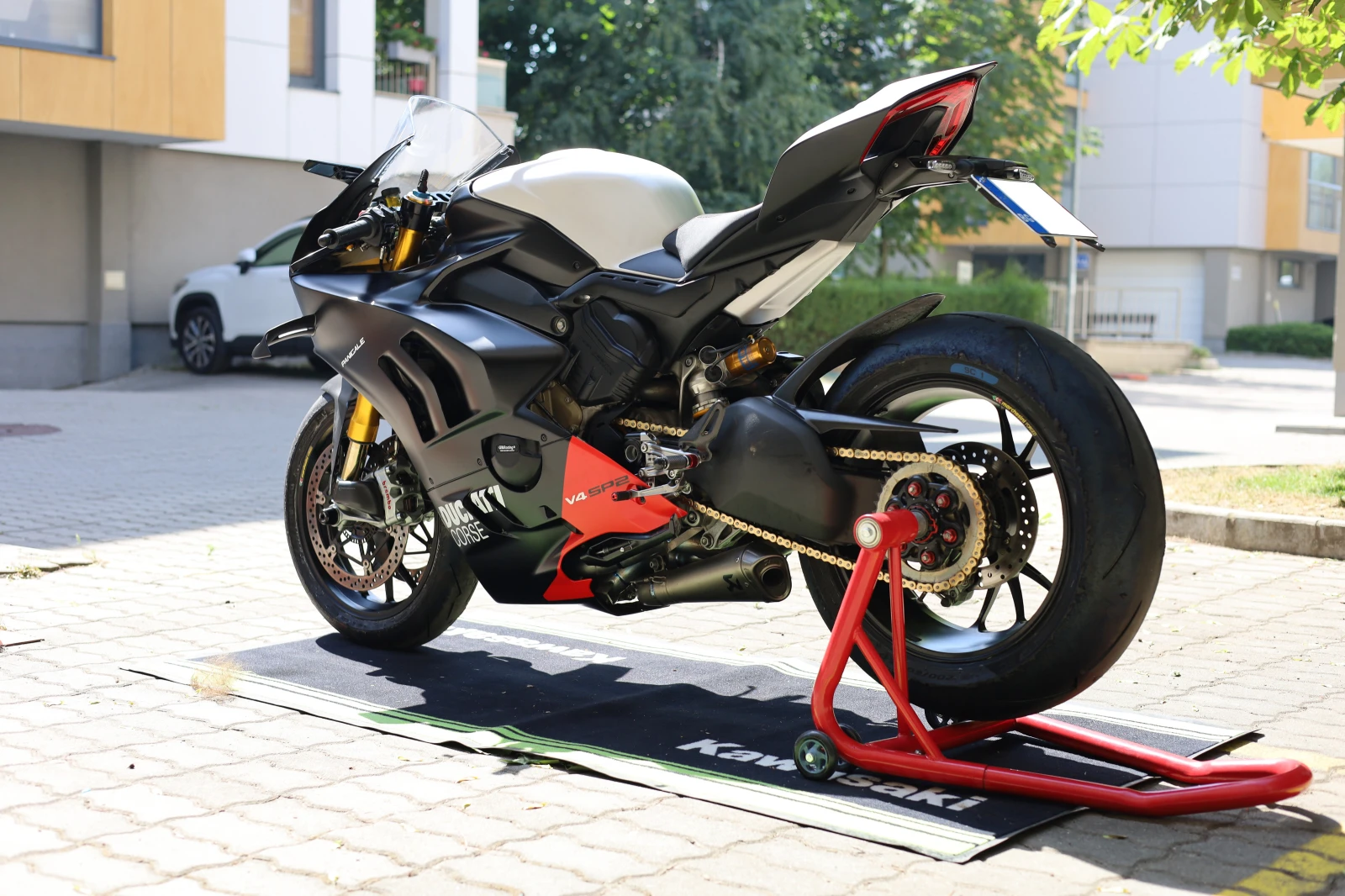 Ducati Panigale V4S 2020 Akrapovic - изображение 3