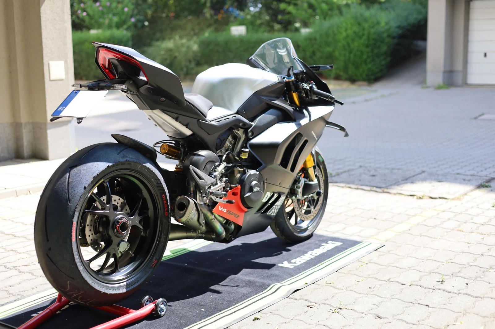 Ducati Panigale V4S 2020 Akrapovic - изображение 5