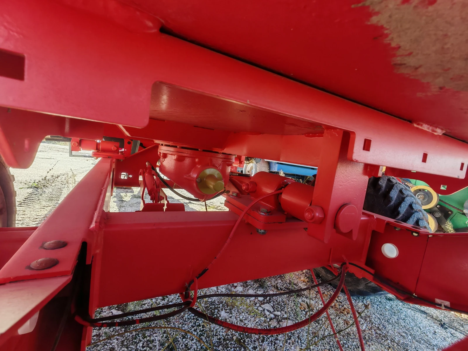   Kuhn 1180     20 % | Mobile.bg   15