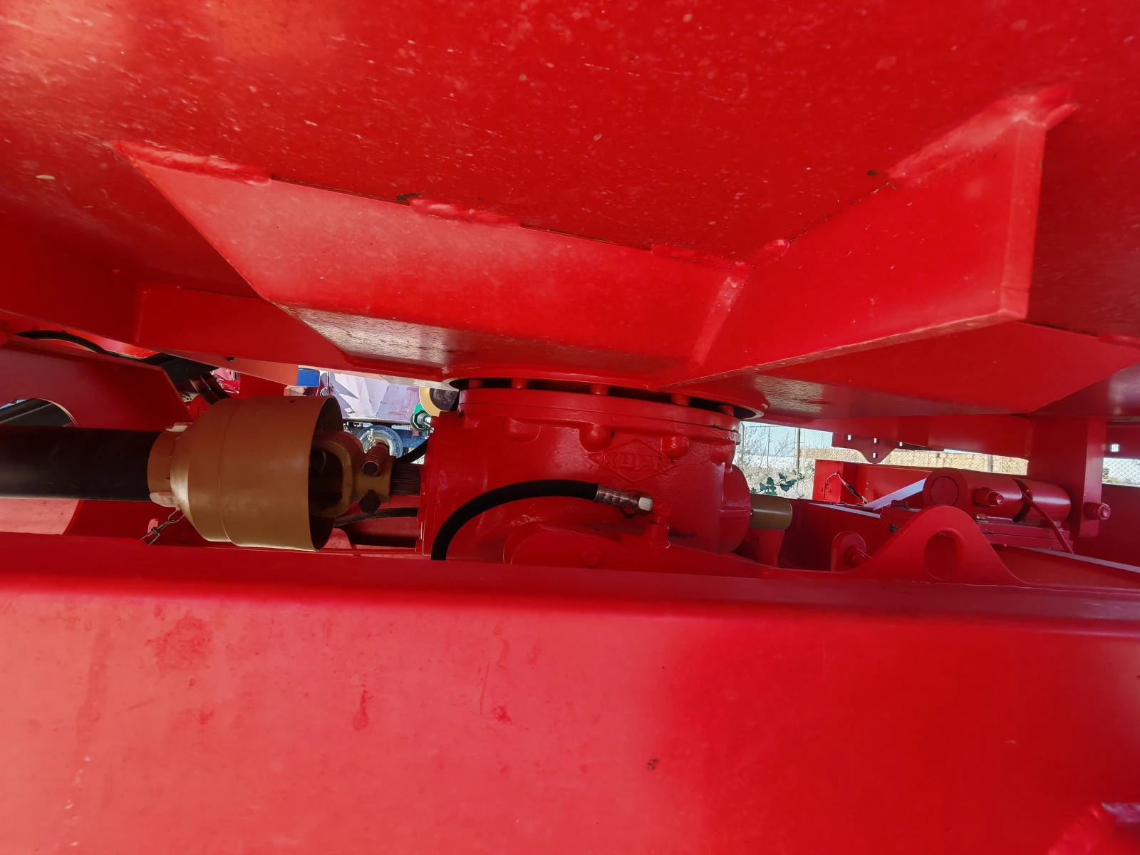   Kuhn 1180     20 % | Mobile.bg   11