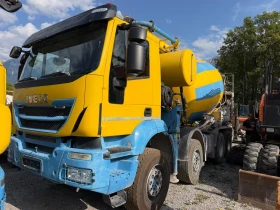 Бетон помпа Iveco TRACKER 440 CIFA 24.5 МЕТРА 7 куб см , снимка 2