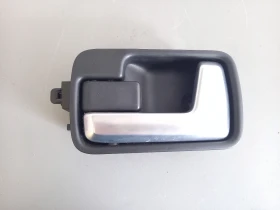 Дръжка врата предна лява вътрешна Ланд Ровър Дискавъри 3 (м)