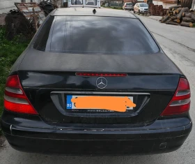 Mercedes-Benz E 200, снимка 2