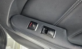 Mercedes-Benz E 220, снимка 14