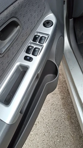Kia Rio, снимка 9