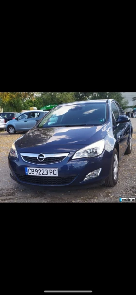 Opel Astra, снимка 1