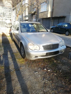 Mercedes-Benz C 180 1, 8 БЕНЗИН КЛИМАТИК  6 СКОРОСТИ!!!!! , снимка 2