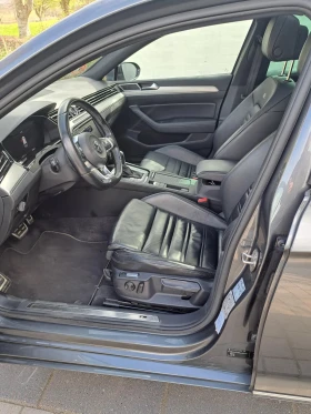 VW Passat 2.0 TDi 190 R-Line Panorama Digital - 28400 лв. - 70611137 9