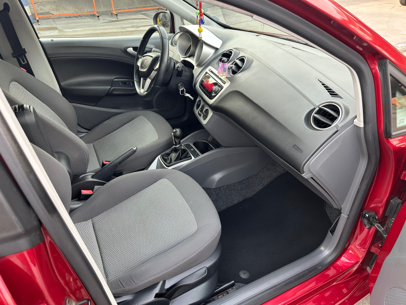 Seat Ibiza 1.2 TDI, снимка 7 - Автомобили и джипове - 46101509