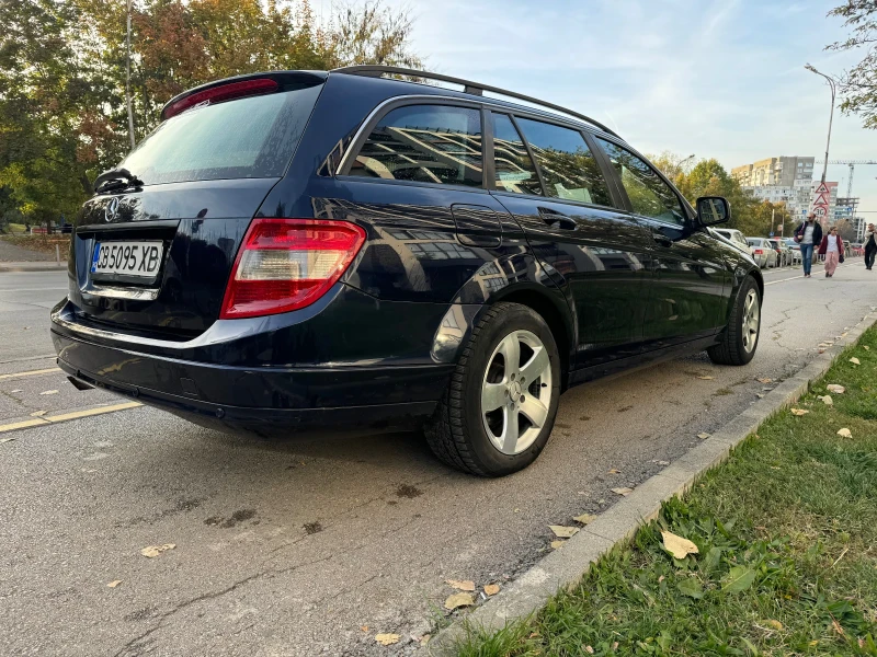 Mercedes-Benz C 200 2.0 D / TOP, снимка 6 - Автомобили и джипове - 47720535