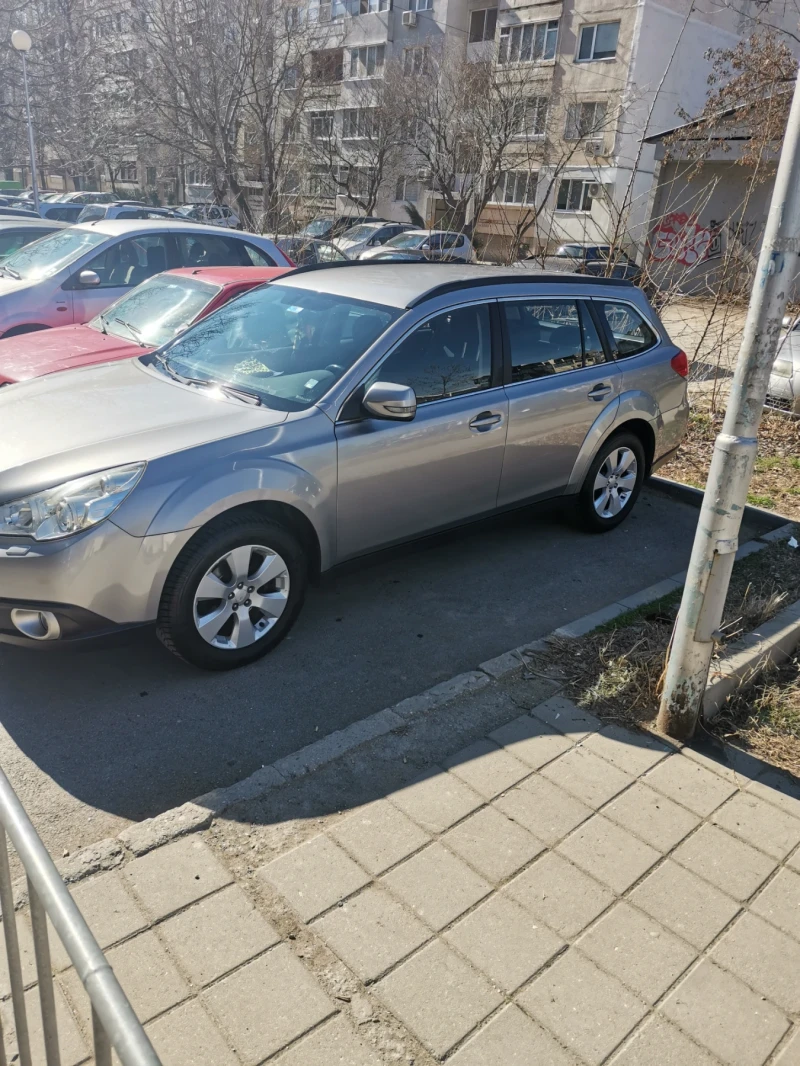 Subaru Outback, снимка 3 - Автомобили и джипове - 48092521