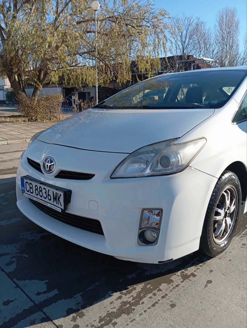 Toyota Prius, снимка 8 - Автомобили и джипове - 49499536