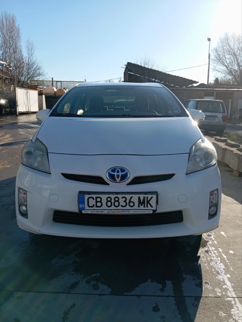 Toyota Prius, снимка 11 - Автомобили и джипове - 49499536