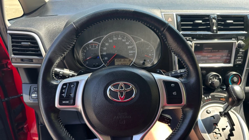 Toyota Verso S Face Lift 1.33 VVTi Automatic , снимка 17 - Автомобили и джипове - 51267362