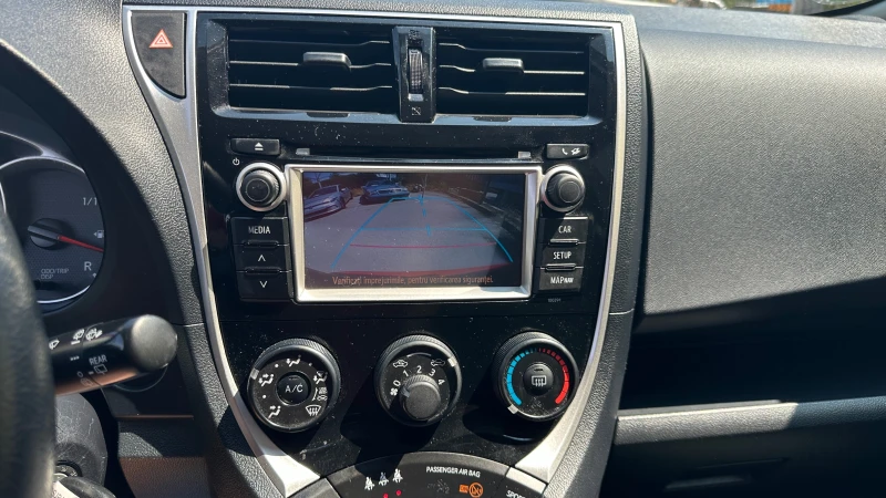 Toyota Verso S Face Lift 1.33 VVTi Automatic , снимка 14 - Автомобили и джипове - 51267362